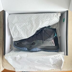 Air Jordan retro 11 Gamma 2025 Black and Blue Sneakers